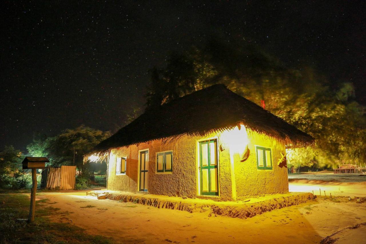 Hotel Yala Dream Park Extérieur photo